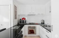12/1 Positano Crescent, Yangebup, WA 6164