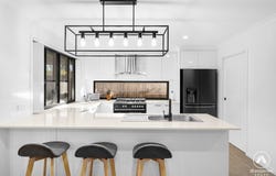 15 William Close, Park Ridge, Qld 4125