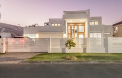 25 Martinique Way, Clear Island Waters, Qld 4226