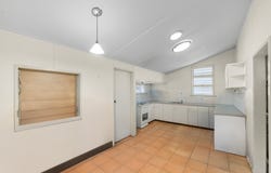 15 Golding Street, Barney Point, Qld 4680