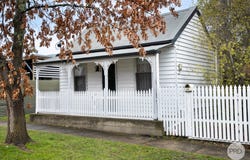 24 Hunt Street, Ballarat East, Vic 3350