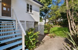 36 Vale Street, Wavell Heights, Qld 4012