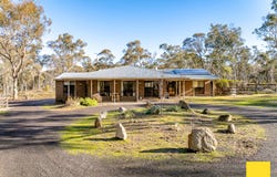 148 Binks Road, Strathfieldsaye, Vic 3551