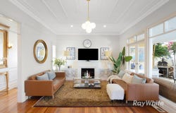 2/8 Clapham Road, Hughesdale, Vic 3166