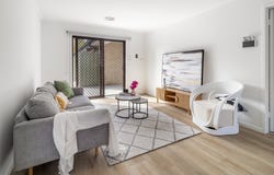 4 and 4A Twine Place, Monash, ACT 2904