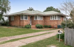 19 Norman Street, South Toowoomba, Qld 4350