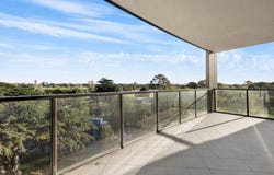 401/55 Queens Road, Melbourne, Vic 3004