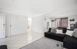 7 Dark Close, Edensor Park, NSW 2176