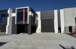 13 Sant Ct, Ravenhall, Vic 3023