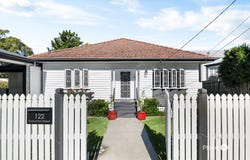 122 Kadumba Street, Yeronga, Qld 4104
