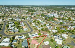 1 Pinnacle Court, Avoca, Qld 4670