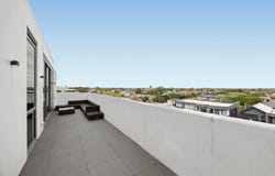 404/240 McKinnon Road, McKinnon, Vic 3204