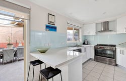 6 Twin River Drive, South Morang, Vic 3752