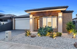 11 Heron Drive, Mickleham, Vic 3064