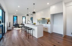 8 Lemon Tree Lane, Greensborough, Vic 3088