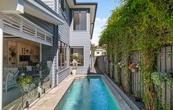 62 Aster Street, Cannon Hill, Qld 4170