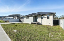10 Bluetongue Drive, Magra, Tas 7140