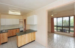 16 Gowrie Street, Kingsthorpe, Qld 4400