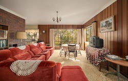 21 Edward Parade, Wentworth Falls, NSW 2782