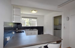 5/4 Lamington Drive, South Gladstone, Qld 4680