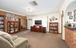 14 Skidmore Street, Temora, NSW 2666