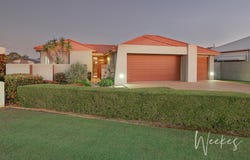 25 Hay Street West, Avenell Heights, Qld 4670