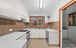 2/18 Harry Hopman Circuit, Gordon, ACT 2906