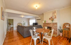 11 Boucaut Rd, Jamestown, SA 5491