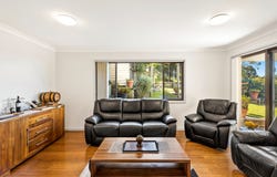 43 Sunninghill Circuit, Mount Ousley, NSW 2519