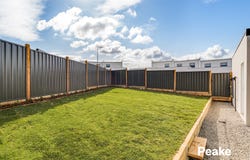 5 Masquerade Road, Berwick, Vic 3806