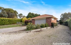 15 Morilla Court, Gisborne, Vic 3437