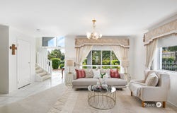 461 Pine Mountain Road, Carindale, Qld 4152