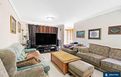 3 Skytown Place, Queens Park, WA 6107