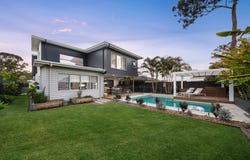 15 Nichols Street, Gumdale, Qld 4154