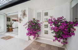 9 Reef Court, Mermaid Waters, Qld 4218