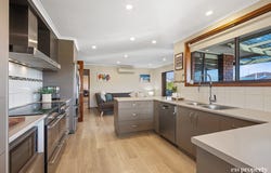 44 Shoreline Drive, Howrah, Tas 7018