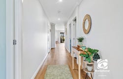 1 Lambert Close, Bolwarra, NSW 2320