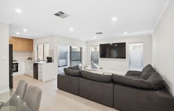 1/4 Cleland Pass, Ellenbrook, WA 6069