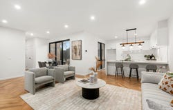 2/1025 Riversdale Road, Surrey Hills, Vic 3127