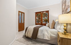15 Bardolph Road, Spearwood, WA 6163