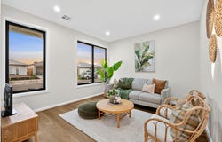13 Deloraine Street, Armstrong Creek, Vic 3217