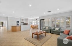18 Beaconsfield Road, Mortdale, NSW 2223