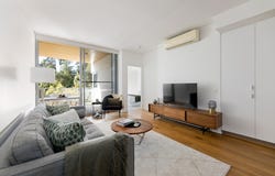 17/1 Hallam Way, Rivervale, WA 6103