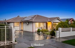 6 Hinrichsen Drive, Hallam, Vic 3803