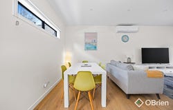 2/6 Lorraine Street, Frankston, Vic 3199