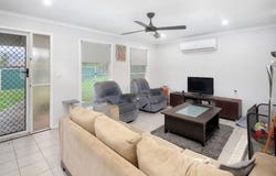 5 Coachwood Street, Crestmead, Qld 4132