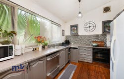 222 The Parkway, Bradbury, NSW 2560
