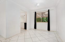 4 Wilkinson Drive, Crestmead, Qld 4132