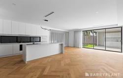 24B Summit Avenue, Oak Park, Vic 3046