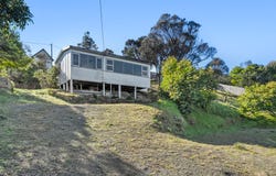 146 Carlton Beach Road, Dodges Ferry, Tas 7173
